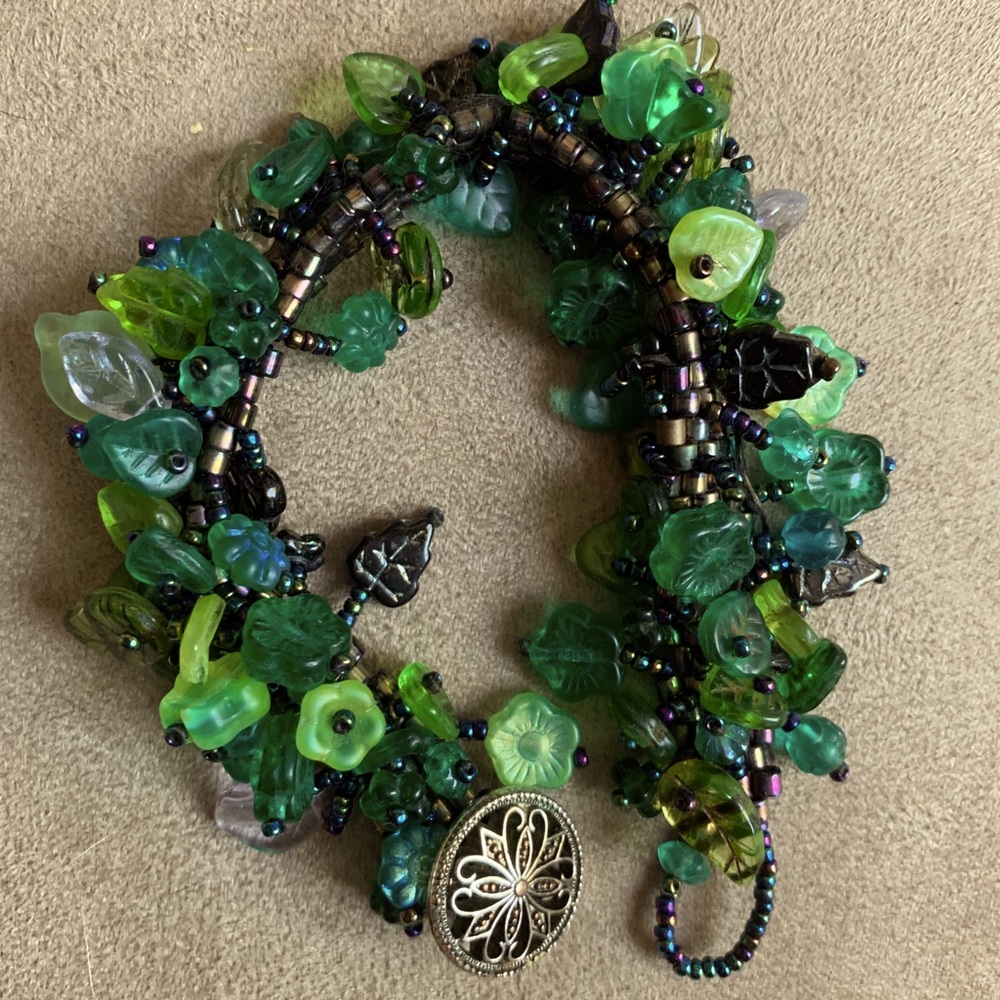 Handmade Original Beaded Green Leaves Bracelet